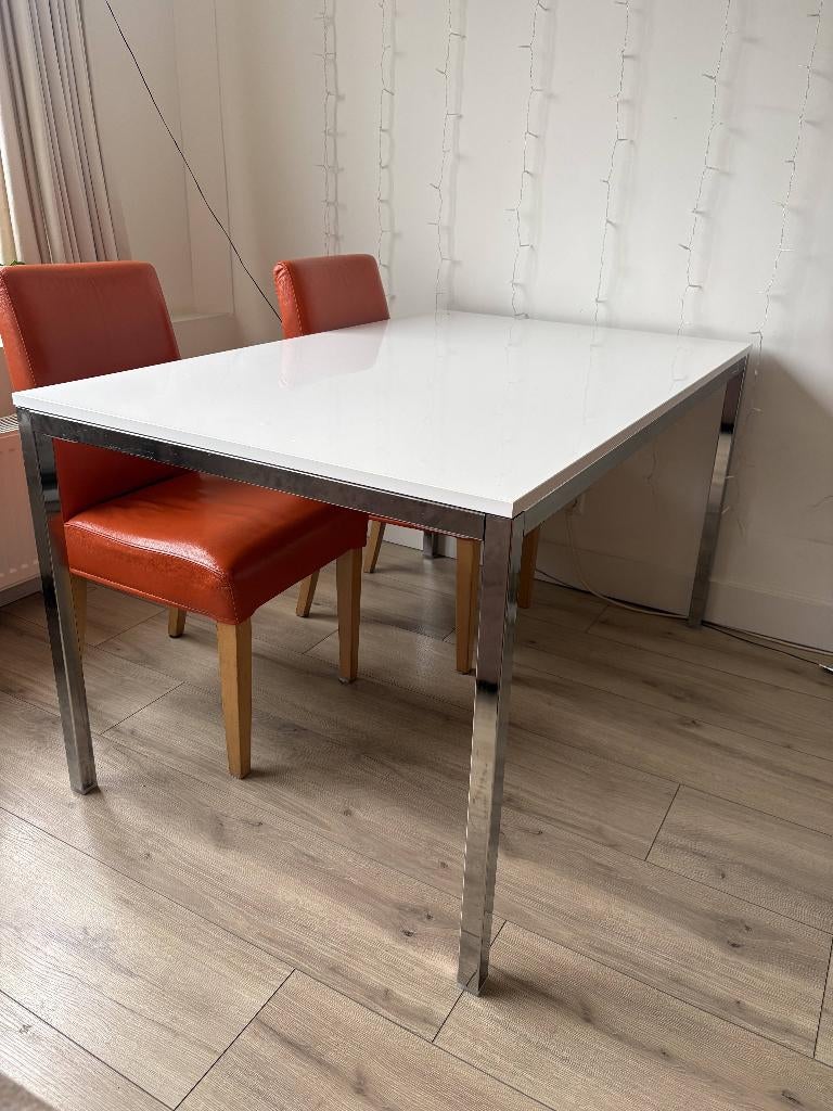 Witte eettafel, Ophalen, Kunststof, Gebruikt, 100 tot 150 cm