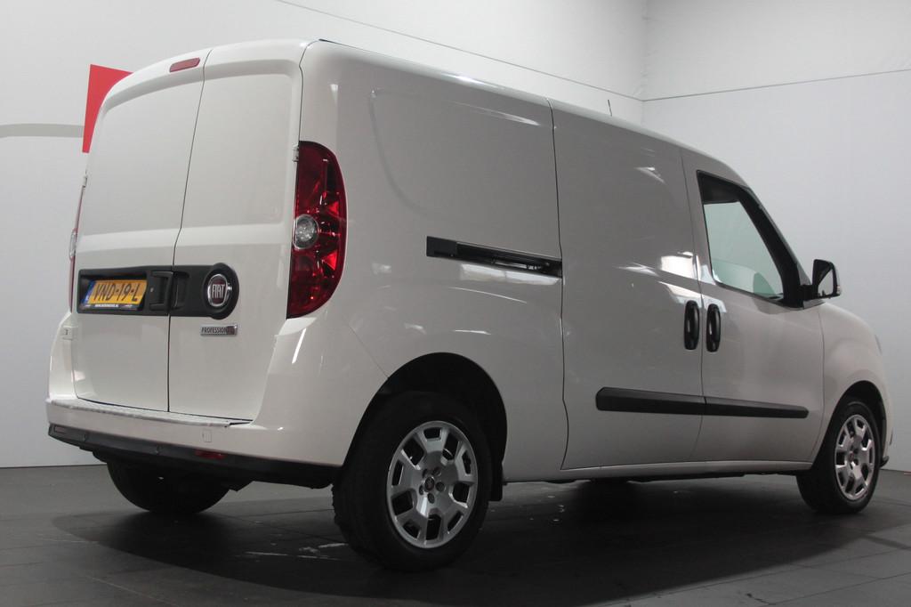 Fiat Dobló Cargo 1.3 MJ L2H1 Maxi SX - Navi / Bluetooth / P, Auto's, Voorwielaandrijving, Gebruikt, Euro 6, 4 cilinders