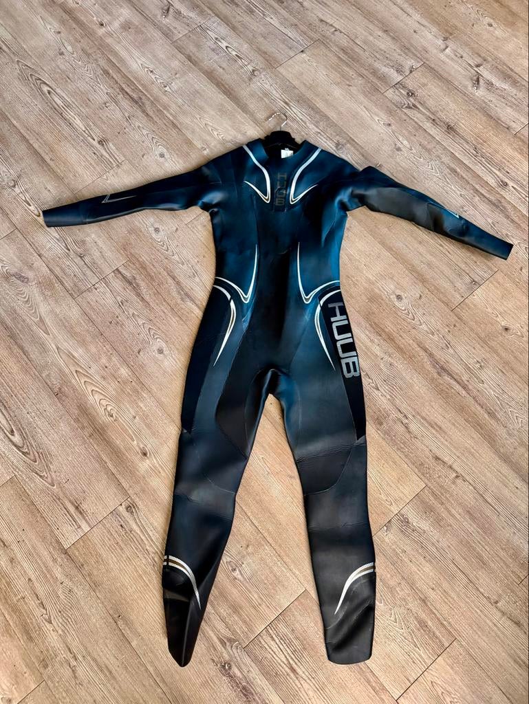 HUUB Wetsuit 3,5 M/L, Watersport en Boten, Ophalen, Nieuw, Dame of Heer, Wetsuit