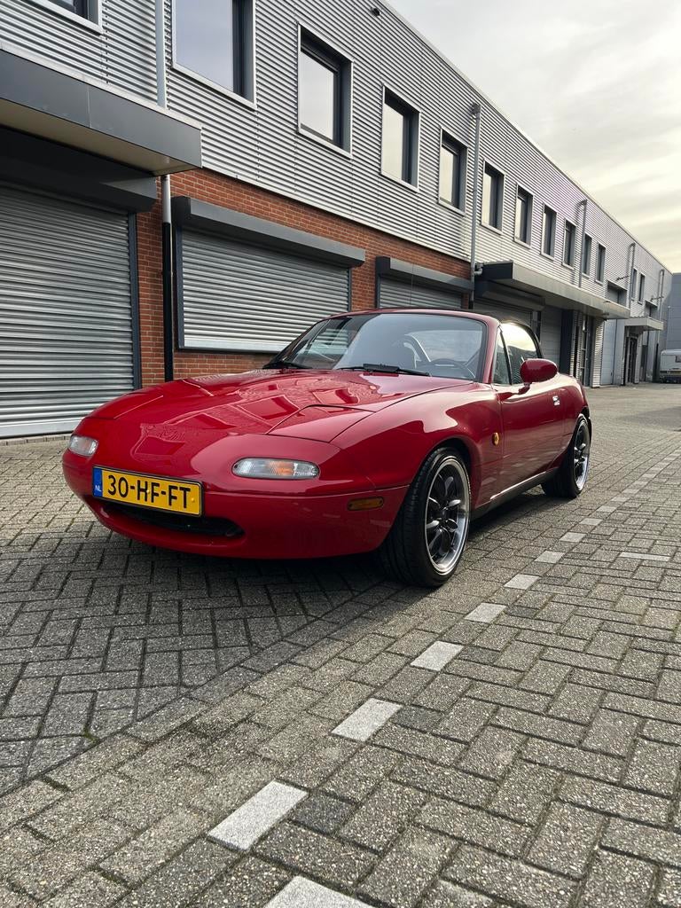 Mazda MX-5 1.6 U9 1990 Rood, Auto's, Achterwielaandrijving, 4 cilinders, Cabriolet, Handgeschakeld