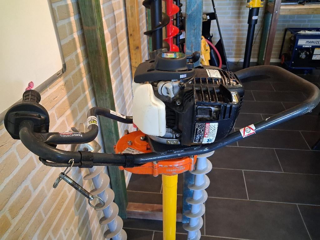 Te koop gebruikte éénmans grondboor General (Honda), Grondboor, Gebruikt, General Equipment, General