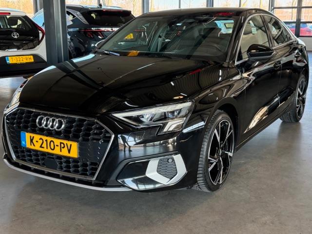 Audi A3 Limousine 35 TFSI 150pk S-tronic Business Edition Sp, Auto's, Audi, Bedrijf, Te koop, A3, Airbags, Airconditioning, Alarm