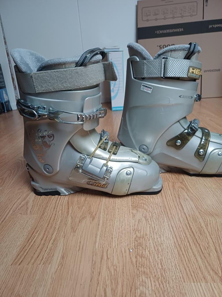 Head i type 8x dames skischoenen, Ophalen of Verzenden, 160 tot 180 cm, Schoenen, Head