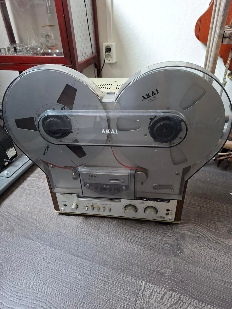 Akai GX-620D bandrecorder met 4 schijven en 5 opberghoezen, Ophalen, Bandrecorder, Met banden