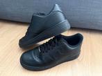 Zwarte NIKE AIR FORCE ONE maat 43 TEAB, Kleding | Heren, Schoenen, Ophalen of Verzenden, Zo goed als nieuw, Zwart