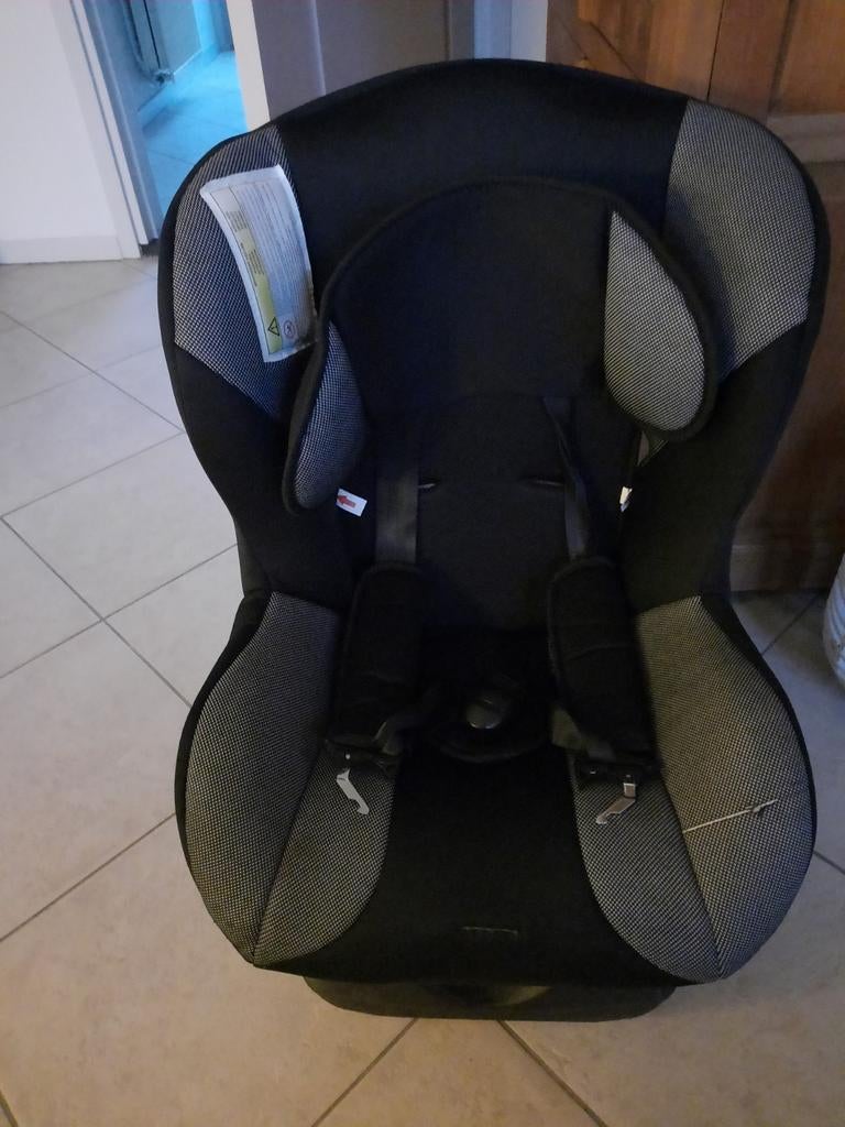 Gebruikte autostoel, kan nog prima een ronde mee, Kinderen en Baby's, Autostoeltjes, Overige merken, 9 t/m 36 kg, Gebruikt, Autogordel