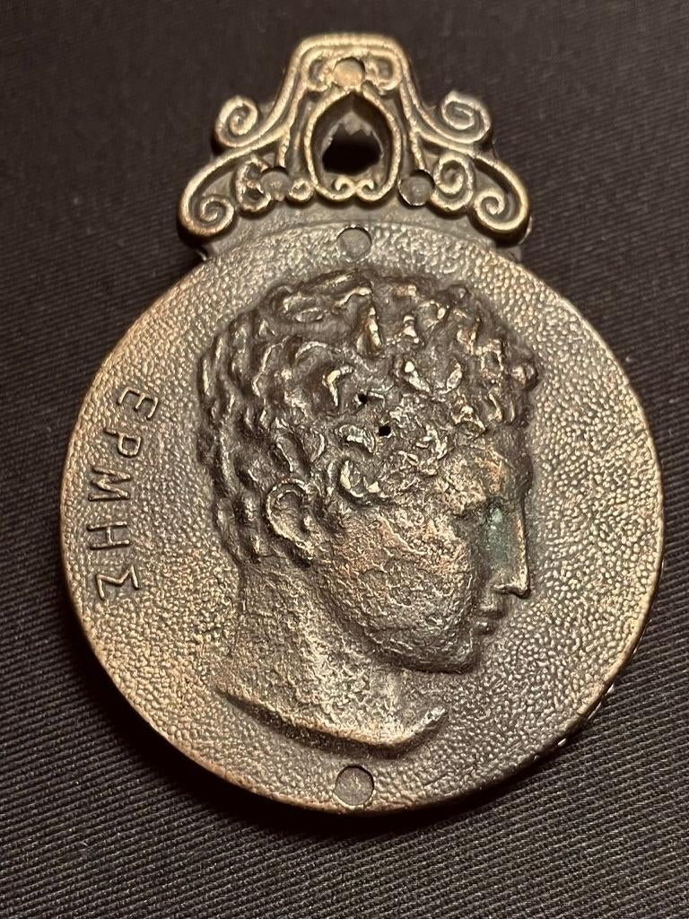 Te koop Vintage Griekse bronzen brief of paperclip, jaren 50, Ophalen of Verzenden, Overige typen