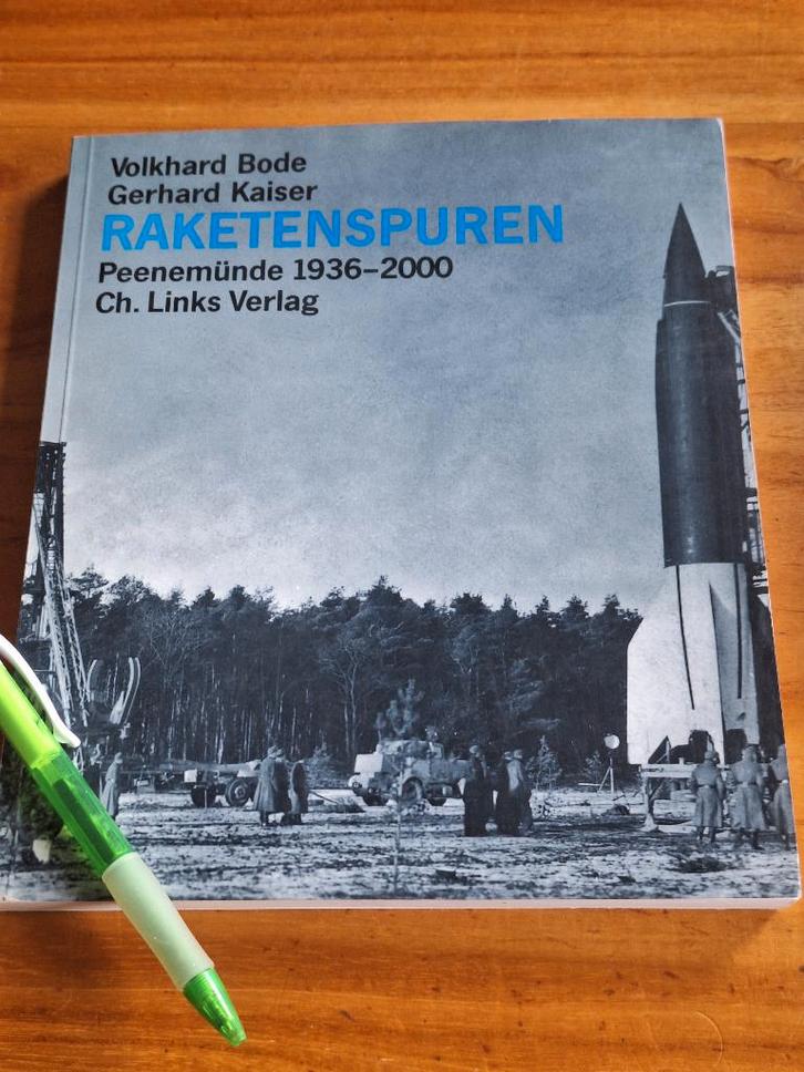 RaketenspurenPeenemünde 1936-2000 Eine historische Reportage, Boeken, Oorlog en Militair, Gelezen, Overige onderwerpen, Tweede Wereldoorlog