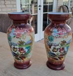 Kaststel bestaande uit 2 mooie vazen., Ophalen