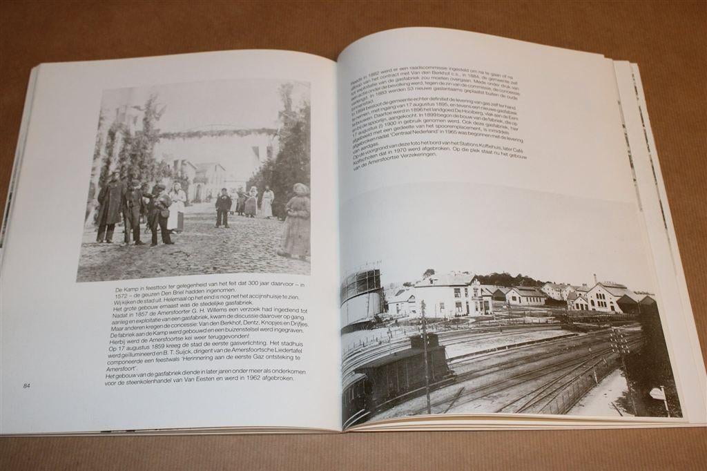 Amersfoort Verleden Tijd — De Geschiedenis in Beeld, Ophalen of Verzenden, Gelezen