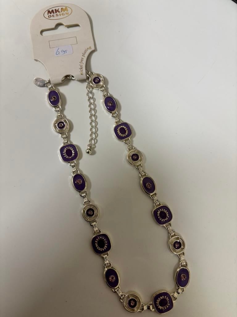 MKM Design ketting paars Nieuw!, Sieraden, Tassen en Uiterlijk, Kettingen, Ophalen of Verzenden, Zo goed als nieuw, Paars, Overige materialen