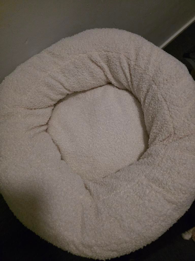 Nieuw dieren donut mandje hond/kat, Dieren en Toebehoren, Kattenmanden, Ophalen of Verzenden, Nieuw, Pluche