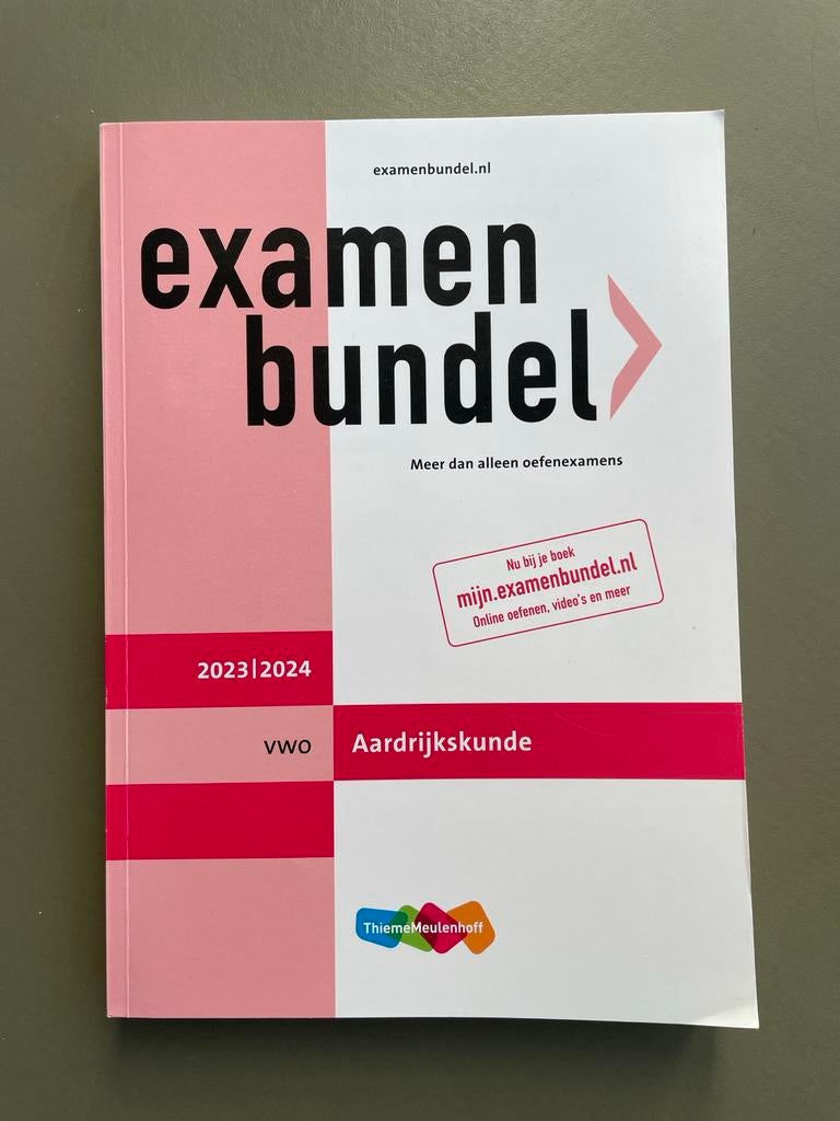 Examenbundel Aardrijkskunde VWO 2023/2024, Ophalen of Verzenden, Zo goed als nieuw, VWO, Aardrijkskunde
