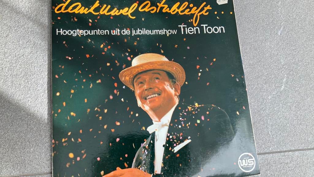 Toon Hermans lp. Dankuwel, alstublieft IZGS., Ophalen of Verzenden, Zo goed als nieuw, Overige formaten, Levenslied of Smartlap