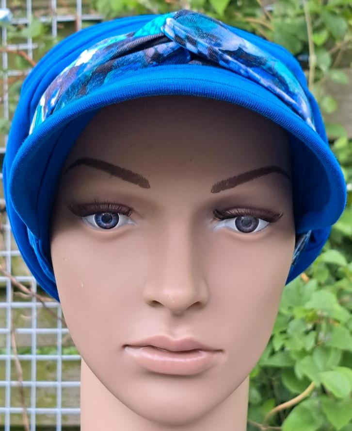 Chemo/haarverlies tricot pet met sjaal. no 59 D., Kleding | Dames, Mutsen, Sjaals en Handschoenen, Nieuw, Muts, Maat 42/44 (L)