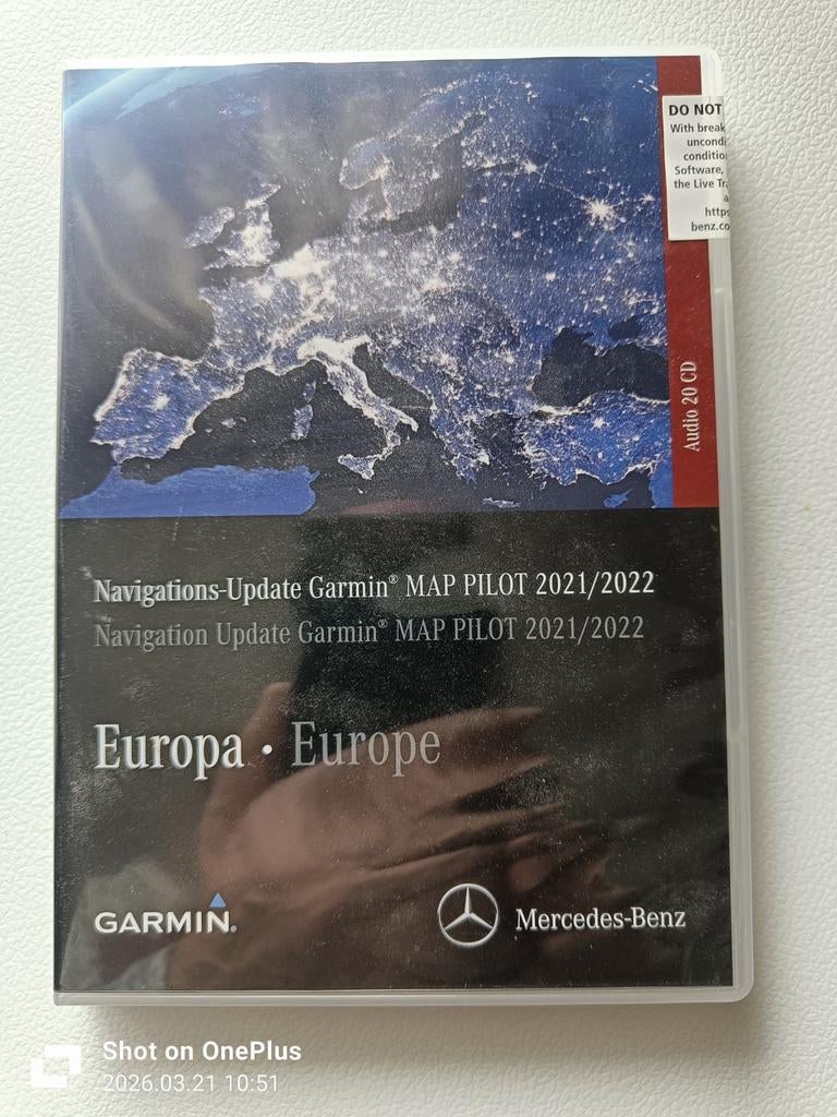 Mercedes-Benz Garmin MAP PILOT Navigatie Update 2021/2022, Ophalen of Verzenden, Zo goed als nieuw