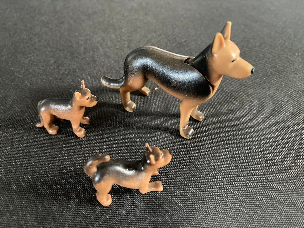 Playmobil herdershond met pups., Ophalen of Verzenden, Zo goed als nieuw