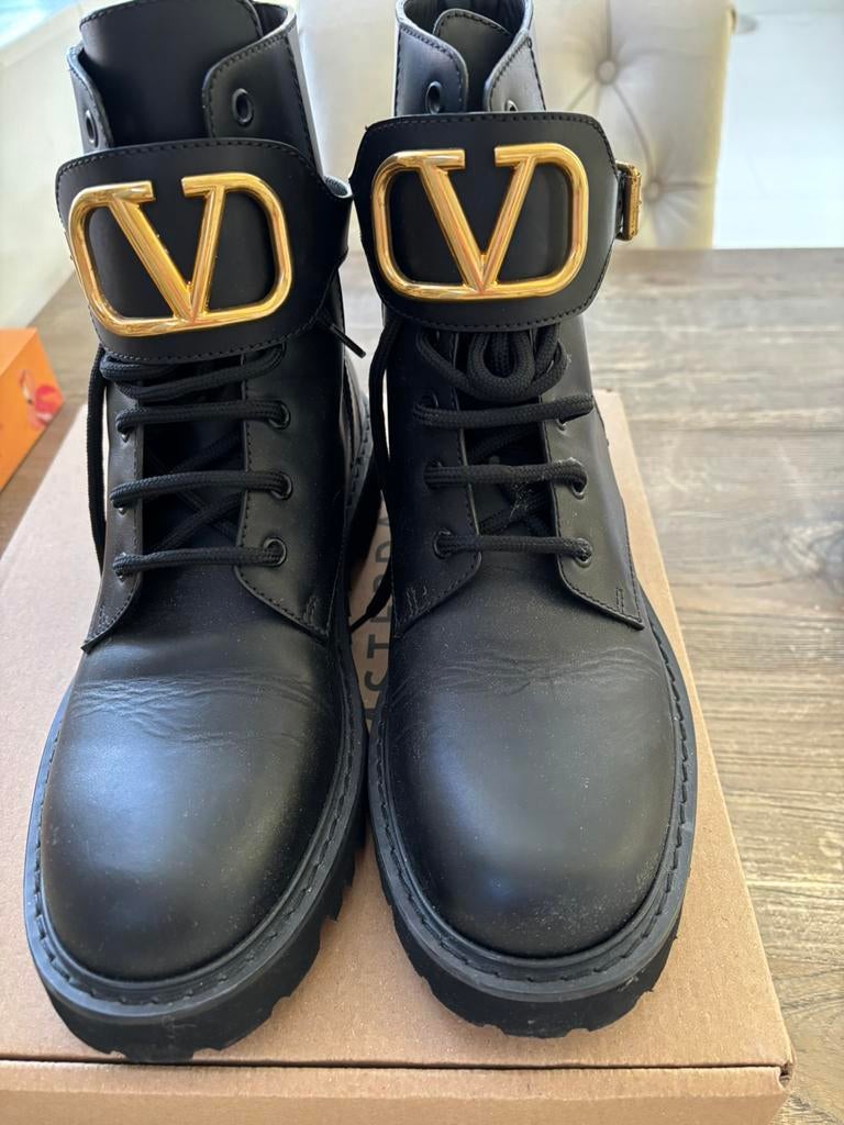Valentino, Zwart, Lage of Enkellaarzen, Nieuw, Ophalen of Verzenden