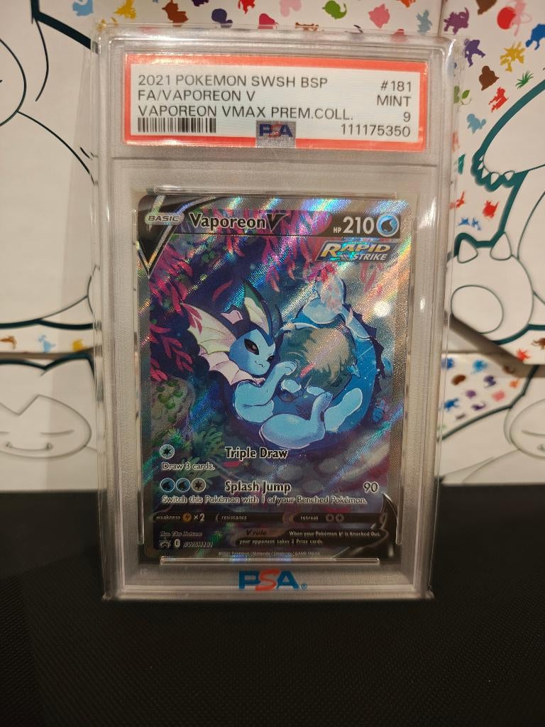 Pokemon : Vaporeon V ( SWSH #181 ) Black Star Promo PSA 9, Hobby en Vrije tijd, Verzamelkaartspellen | Pokémon, Ophalen of Verzenden