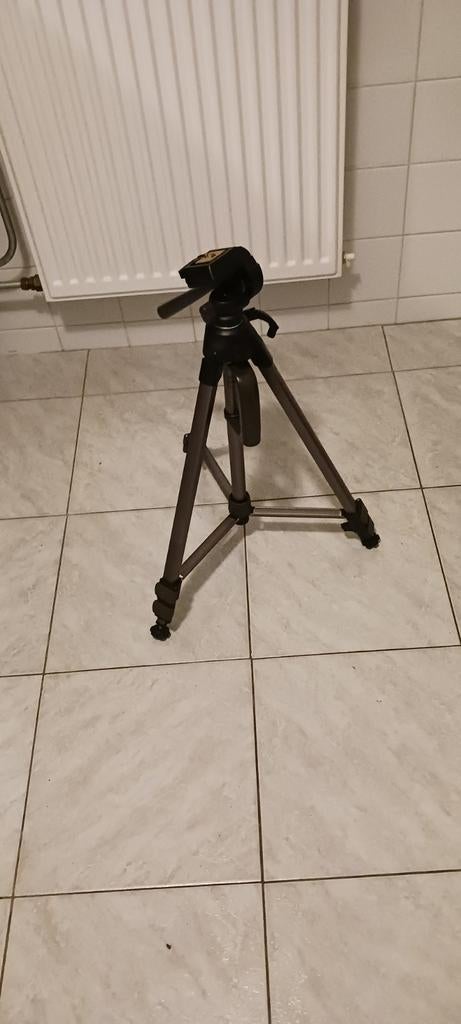 Vanguard Driepoot Statief - Zo goed als nieuw, Zo goed als nieuw, Minder dan 150 cm, Met balhoofd, Ophalen of Verzenden