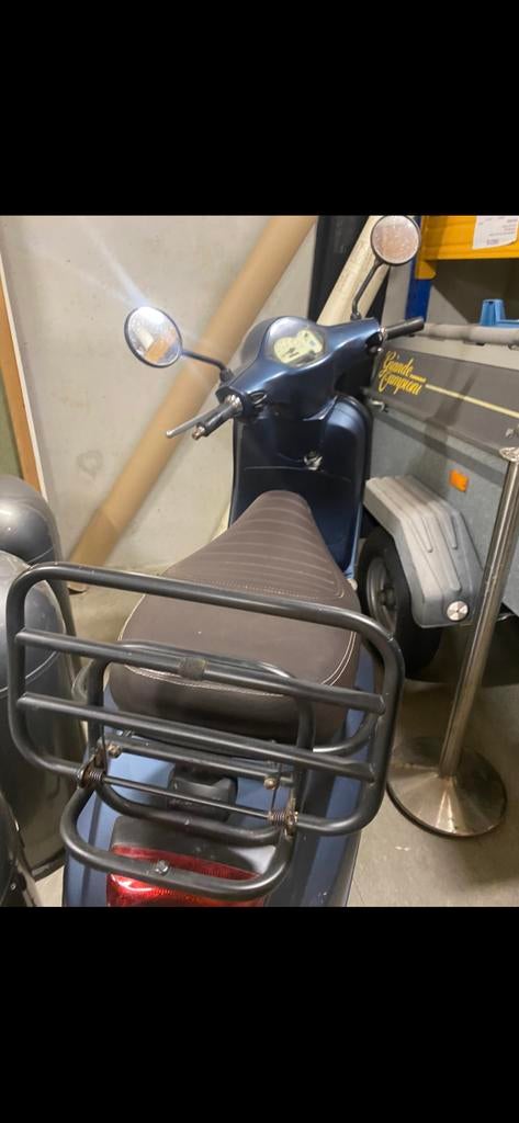 Vespa opknapper, Fietsen en Brommers, Scooters | Vespa, Ophalen, Gebruikt, Overige modellen, Maximaal 45 km/u