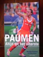 sportboek-Paumen-Altijd tot het uiterste ( Hockey), Ophalen of Verzenden, Zo goed als nieuw, Balsport