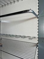 Winkel stellingkasten, Ophalen