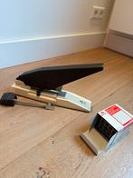 Rexel Giant niet apparaat met doosje no66 nietjes, Diversen, Ophalen of Verzenden, Zo goed als nieuw