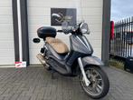 Piaggio Beverly 500 | 2007 | Motorscooter | Antraciet Grijs, Motoren, Motoren | Piaggio, Handvatverwarming, Scooter, 493 cc, Bedrijf