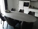 Eiken tafel ovaal 220x110x4, Ophalen