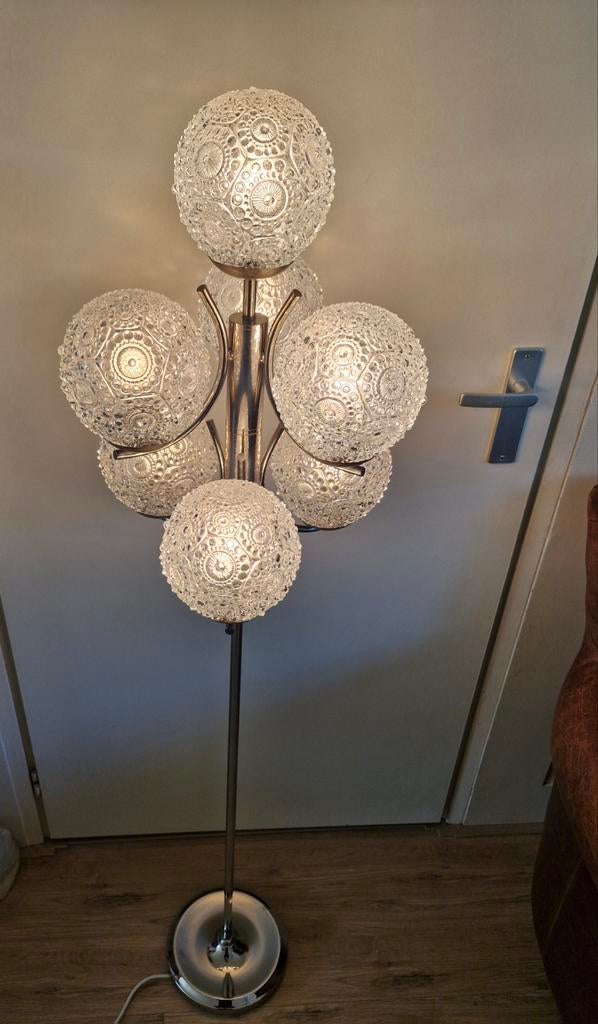 Gave iconische spoetnik  vintage vloerlamp uit de jaren '60, Ophalen of Verzenden