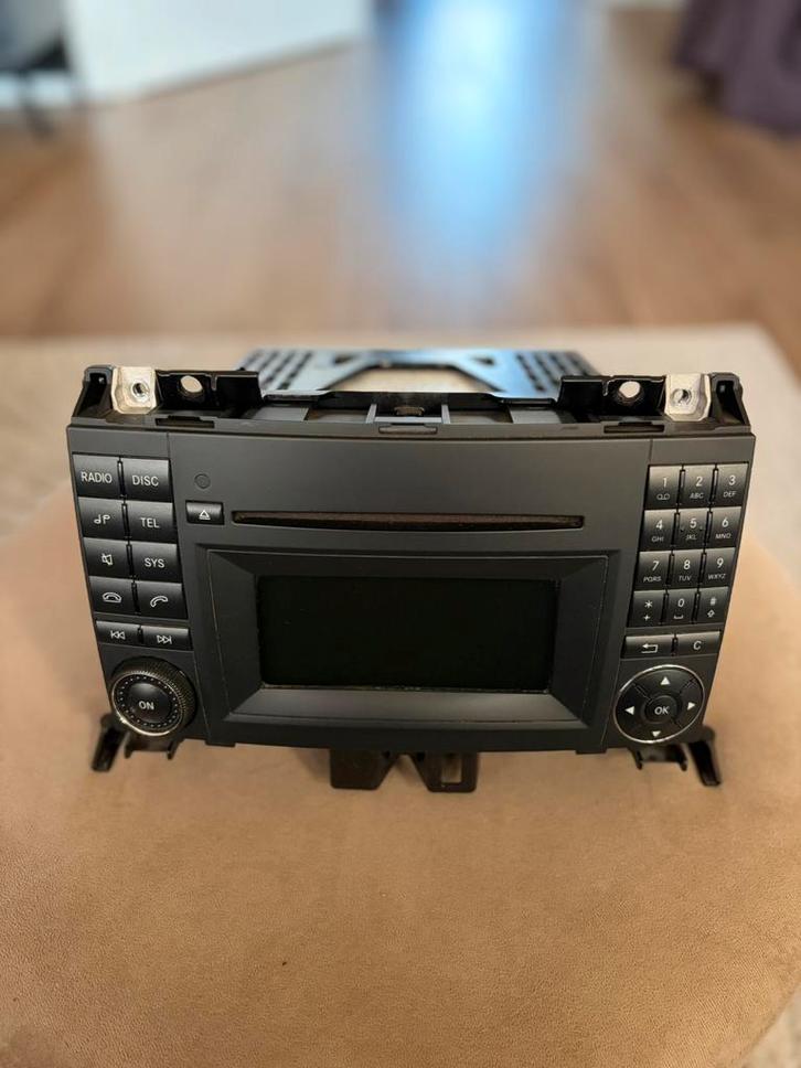Radio Mercedes Sprinter & Volkswagen Crafter MF2920, Auto diversen, Autoradio's, Gebruikt, Ophalen of Verzenden