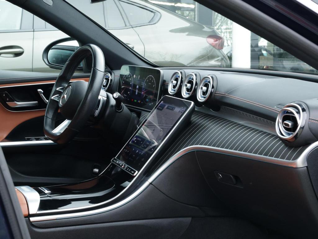 Mercedes-Benz C-klasse Estate 200 AMG-Line|Pano|Sfeer|Adaptc, Automaat, Euro 6, 4 cilinders, Blauw