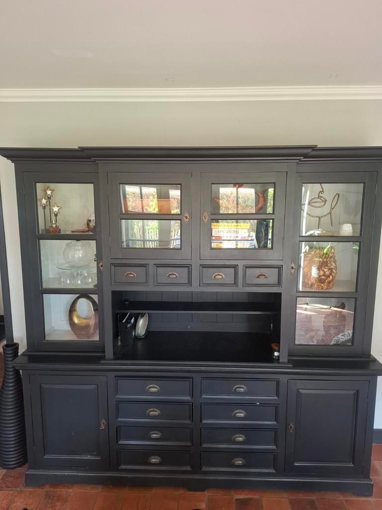 Gave zwarte kast, Ophalen, Gebruikt, 200 cm of meer, 200 cm of meer