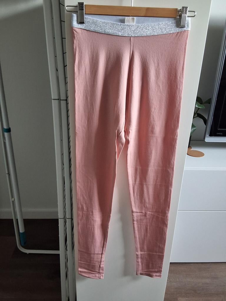 Legging in nieuwstaat maat 146-152, Kinderen en Baby's, Kinderkleding | Maat 146, Ophalen of Verzenden, Zo goed als nieuw, Hema