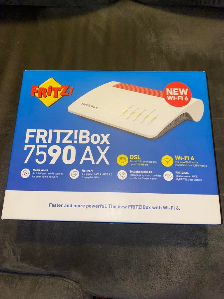 Fritzbox 7590 AX nieuw in doos ongeopend, Computers en Software, Routers en Modems, Ophalen of Verzenden, Nieuw, Router met modem