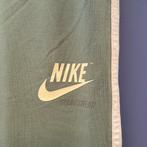 Nike Sportswear joggingbroek groen maat M (valt als S) 49483, Kleding | Dames, Sportkleding, ., Overige typen, Nike, Ophalen of Verzenden