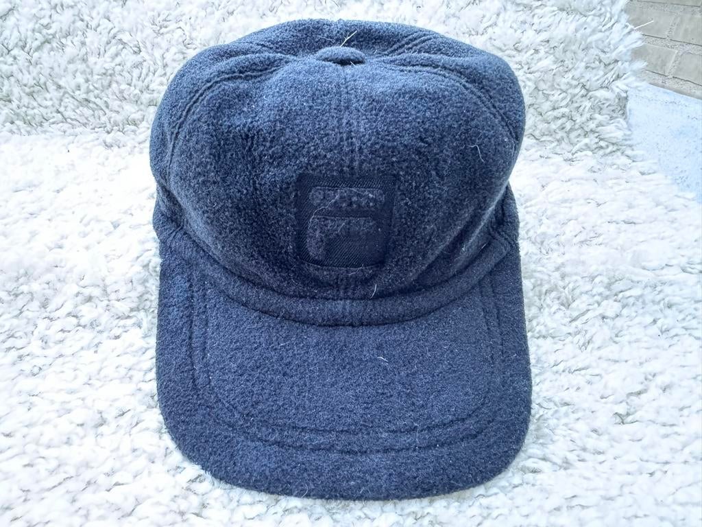 Set van 2 petten: Fila en New York Yankees ( originele), Ophalen of Verzenden, Zo goed als nieuw, One size fits all, Pet