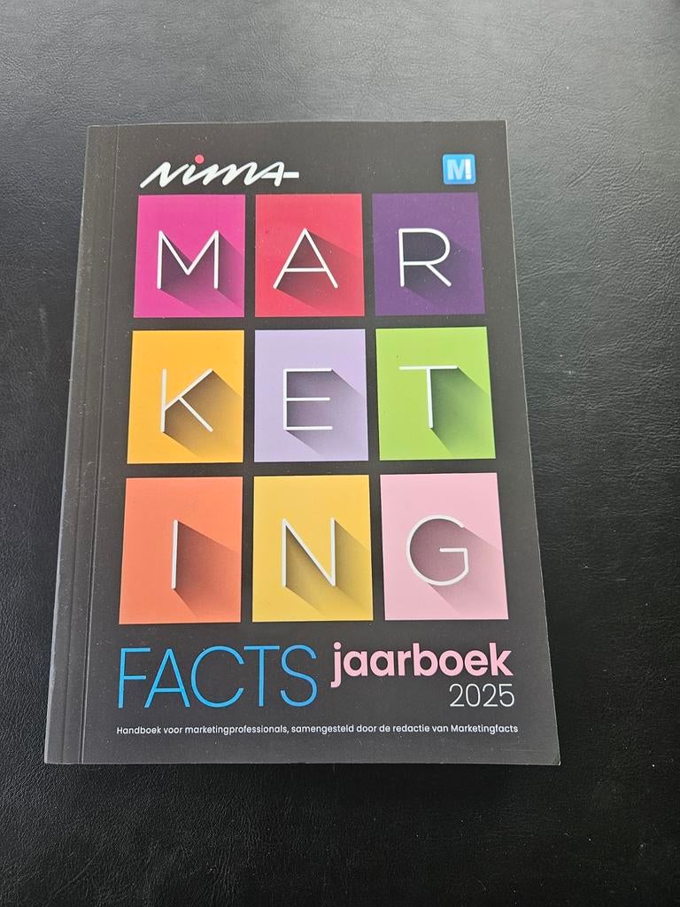 NIMA Marketing Facts Jaarboek 2025, Boeken, Verzenden, Nieuw, Economie en Marketing, Marketingfacts