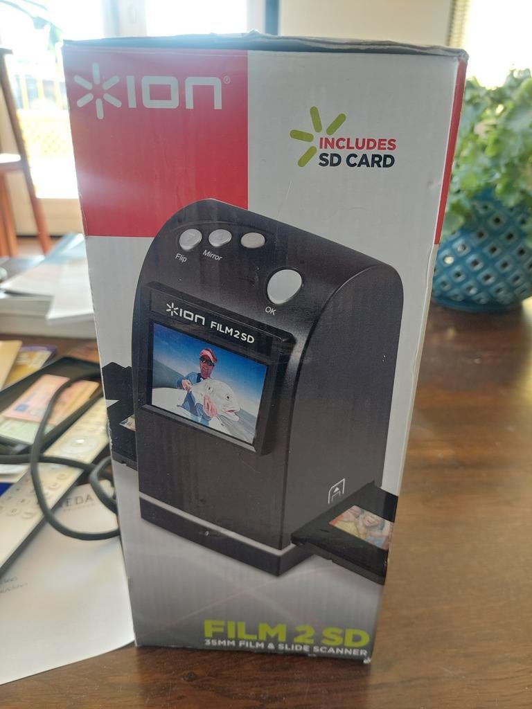 ION Film 2 SD Diascanner - Digitaliseer je herinneringen, Computers en Software, Scanners, Zo goed als nieuw, Diascanner, MacOS