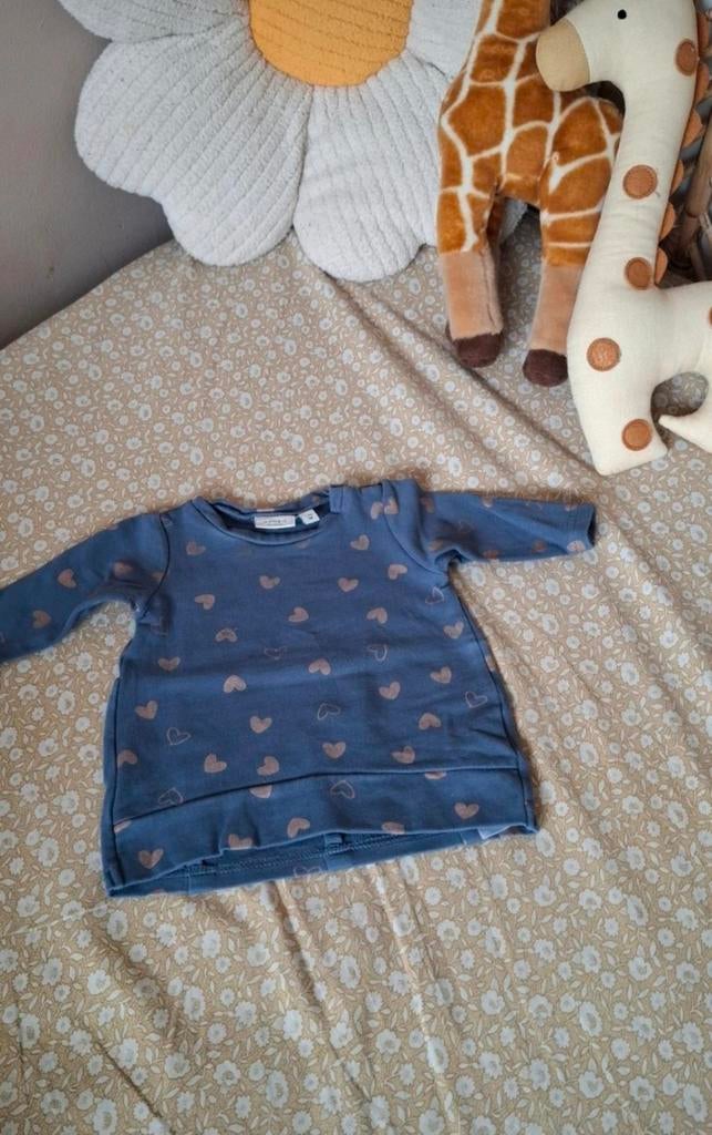 Name it Trui - Blauw met hartjes - Maat 56, Kinderen en Baby's, Babykleding | Maat 56, Ophalen of Verzenden, Zo goed als nieuw