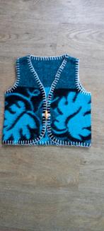 Handgemaakte bodywarmer van wollen deken, maat 1.10, Kleding | Dames, Handgemaakt, Ophalen of Verzenden, Zo goed als nieuw, Blauw