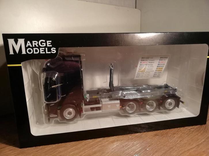 Te koop Volvo FH5 8x4 Antraciet met Meiller Haakarm., Hobby en Vrije tijd, Modelauto's | 1:32, Zo goed als nieuw, Bus of Vrachtwagen