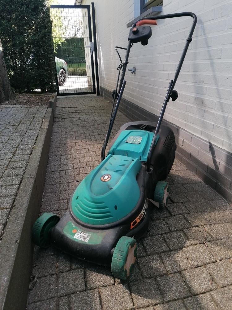Grasmaaier elektrisch, Tuin en Terras, Ophalen, Cirkelmaaier, Gebruikt, Elektrische grasmaaier