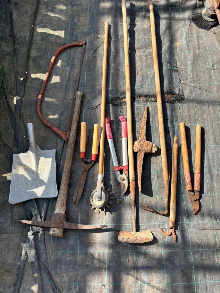 Oud tuingereedschap, Tuin en Terras, Ophalen of Verzenden, Gebruikt, Schoffel