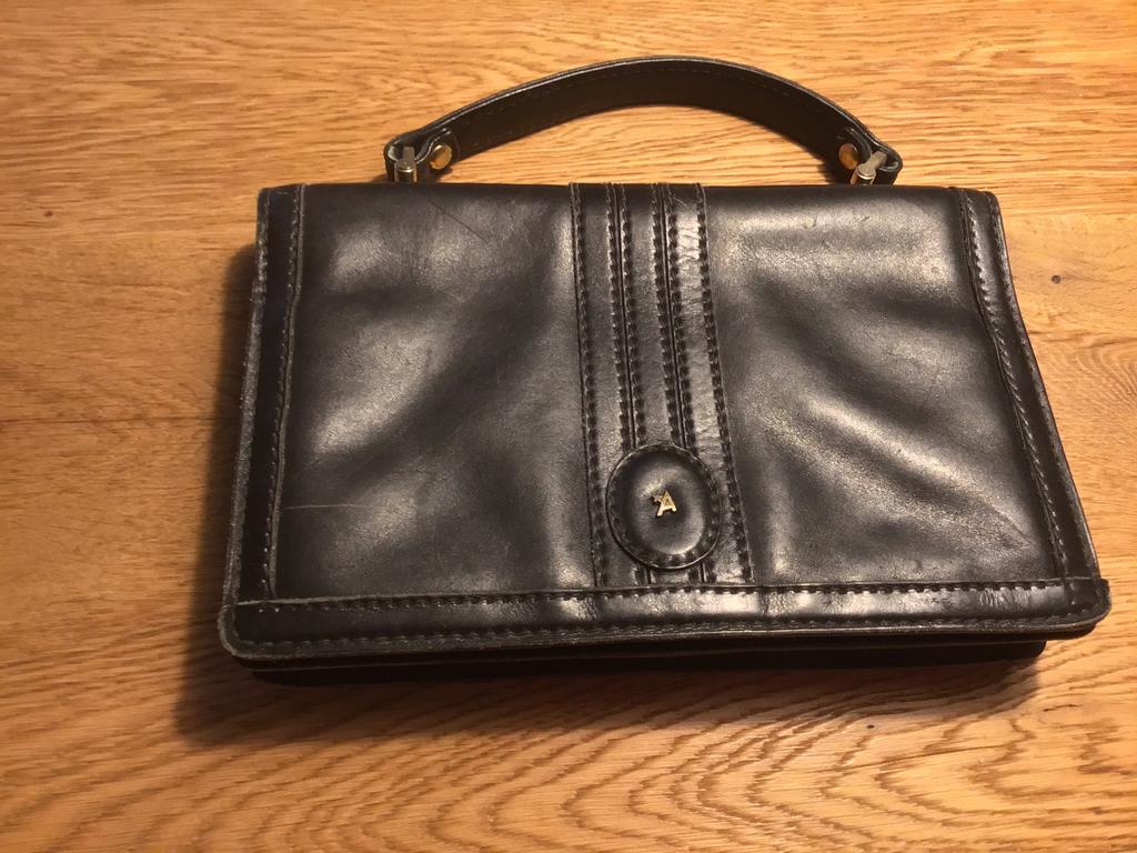 Assima Leren Zwarte Tas Jaren '80  Vintage, Sieraden, Tassen en Uiterlijk, Tassen | Damestassen, Gebruikt, Handtas, Zwart, Ophalen of Verzenden