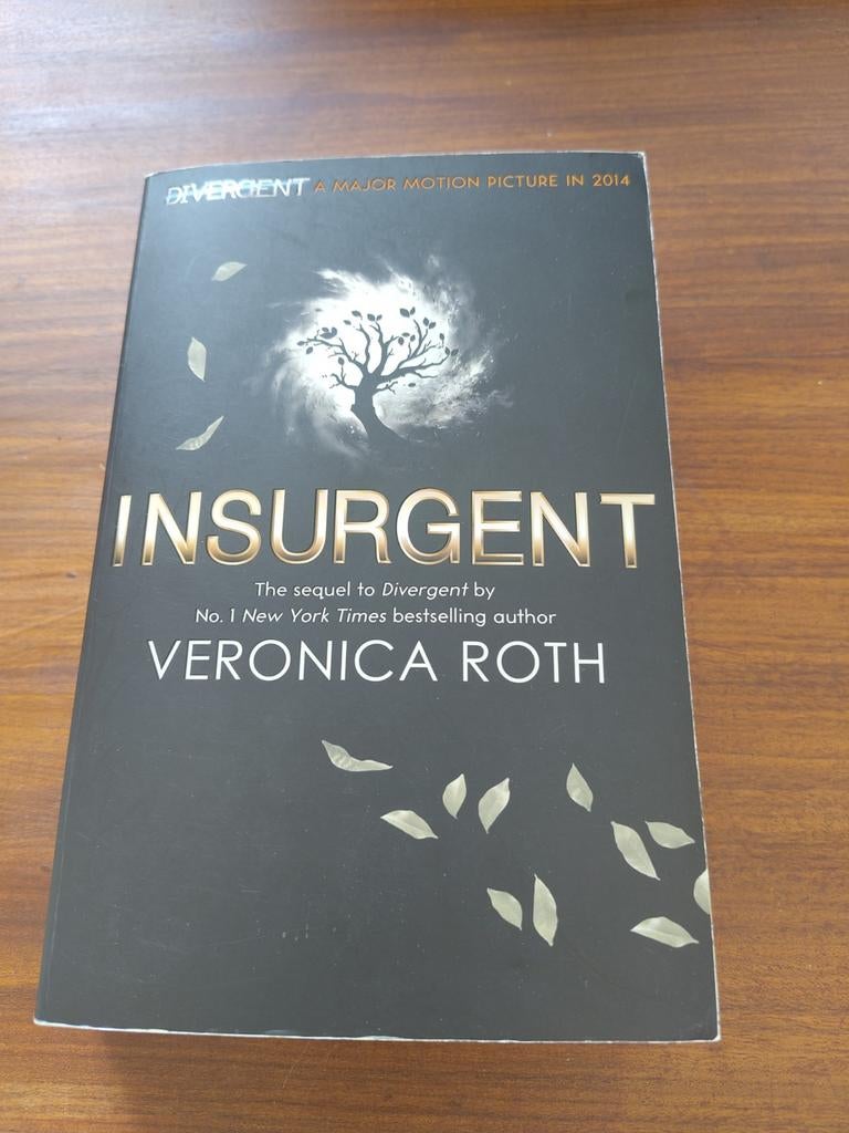 Insurgent - Veronica Roth (Engels), Ophalen of Verzenden, Zo goed als nieuw, Veronica Roth, Wereld overig