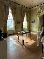 Vitrinetafel van Claire en Eef, Ophalen, 100 tot 150 cm, Glas, Zo goed als nieuw