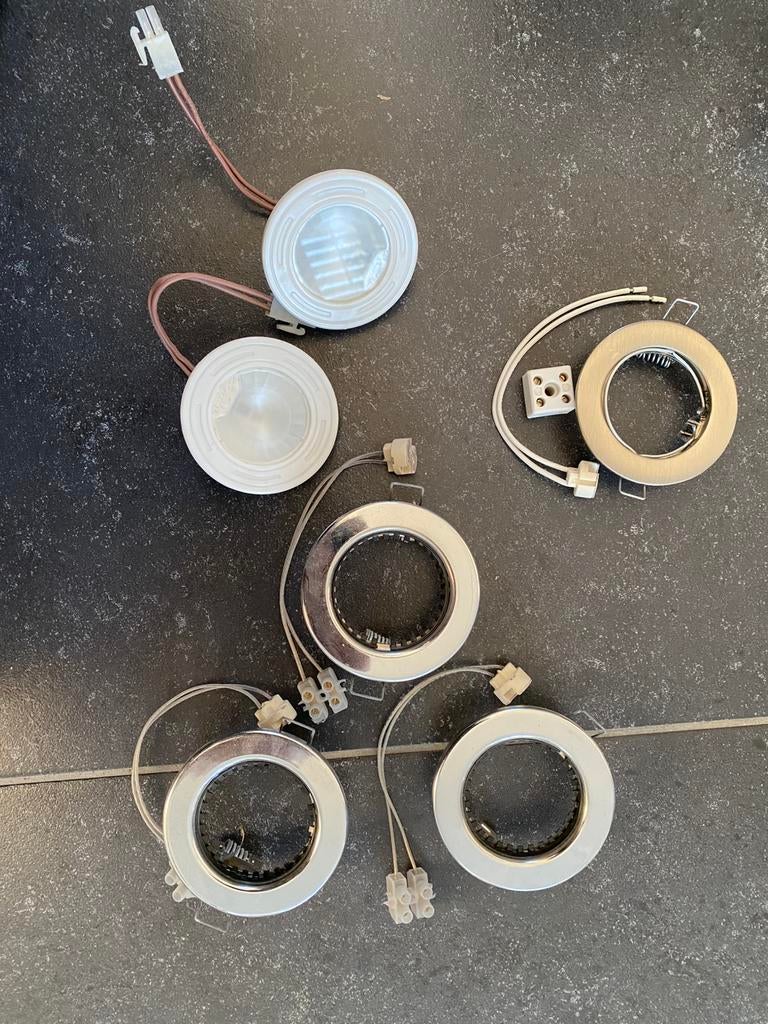 Onderdelen van inbouwspotjes 3 soorten, Gebruikt, Metaal of Aluminium, Ophalen of Verzenden, Inbouw