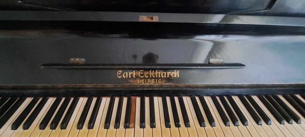 Carl Eckhardt Leipzig. Muus pianobedrijf., Ophalen, Gebruikt